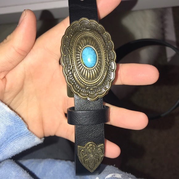 Vegan leather black belt with blue stone buckle - Picture 3 of 5
